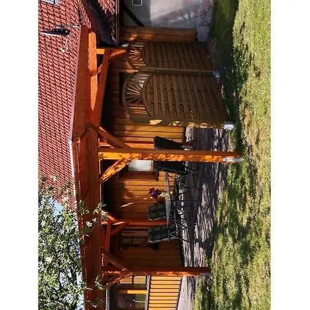 Holiday home To The Horse Paddock