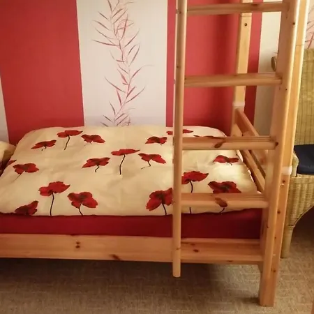 Holiday home To The Horse Paddock