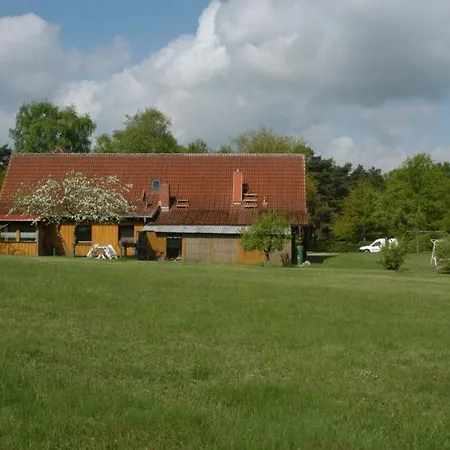 Holiday home To The Horse Paddock